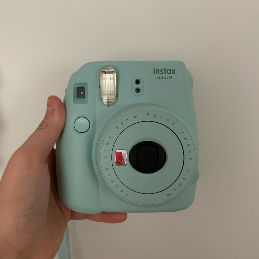 Fujifilm Instax Mini 9 Camera Baby Blue with Leather Case Barely Used